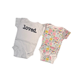 Set of 2 short-sleeve bodysuits | Floral and loved pattern | 0-3M