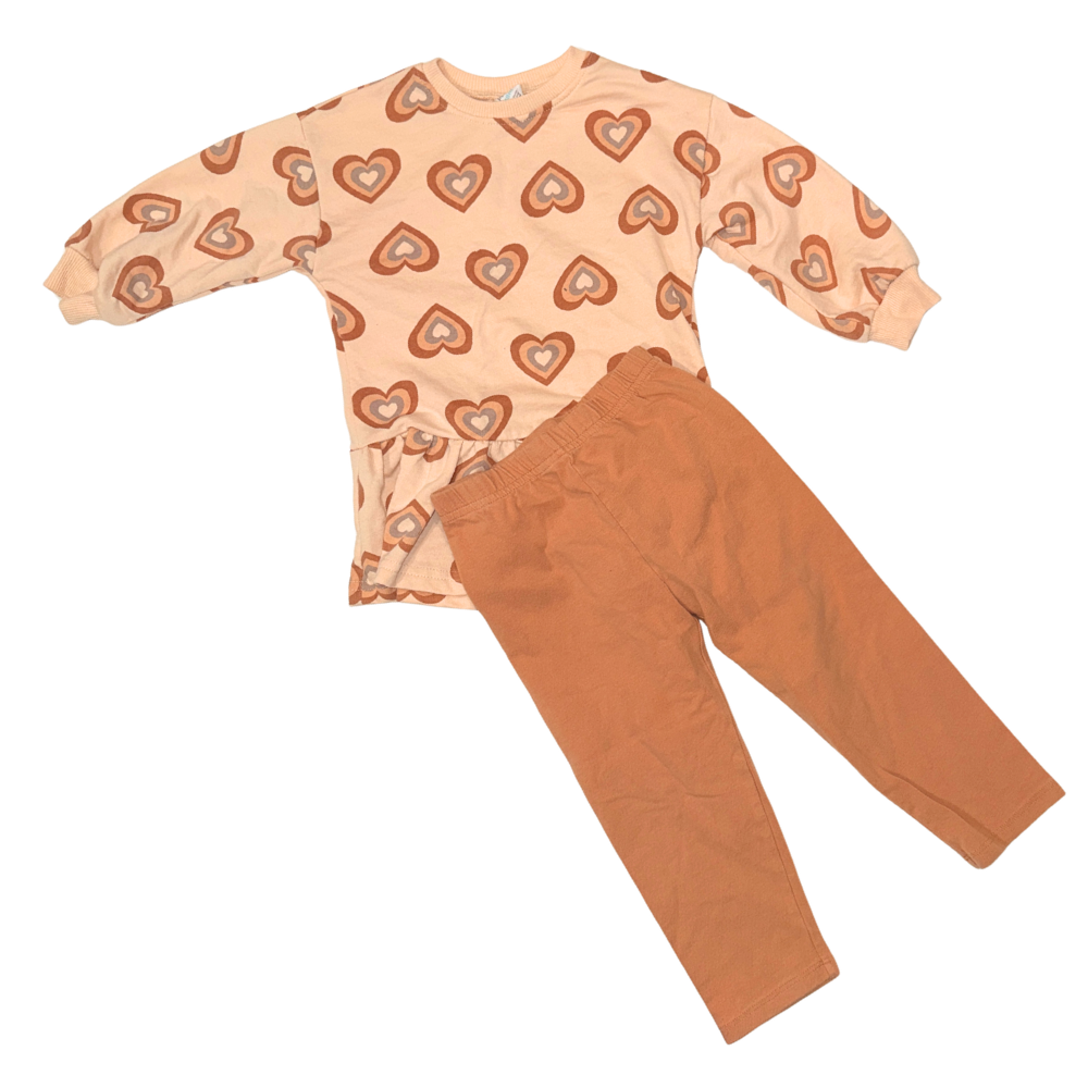 Set of long-sleeve t-shirt & leggings | Heart pattern & light brown | 18M