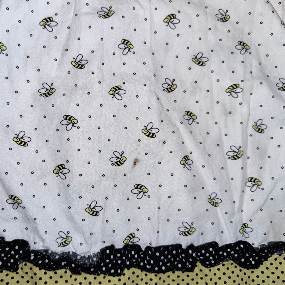 White bees pattern dress | 3T